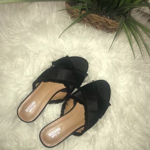 Mossimo Black Cross Cross Slide Sandals